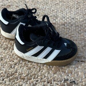Adidas baby samba shoes